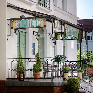 Hotel Sedan - Destigo, Sopot